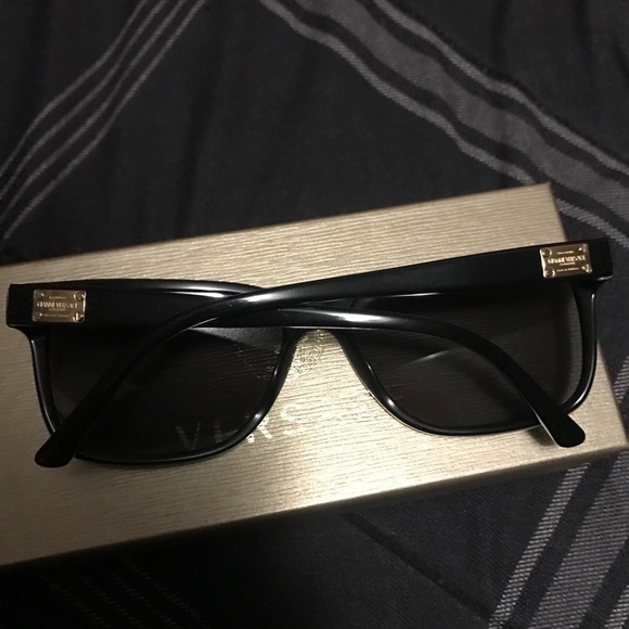 Versace Polarized Sunglasses - Picture 3 of 5